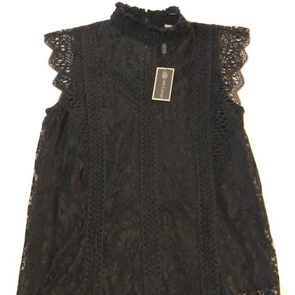 Cable & Gauge Black Lace Top - Picture 1 of 4